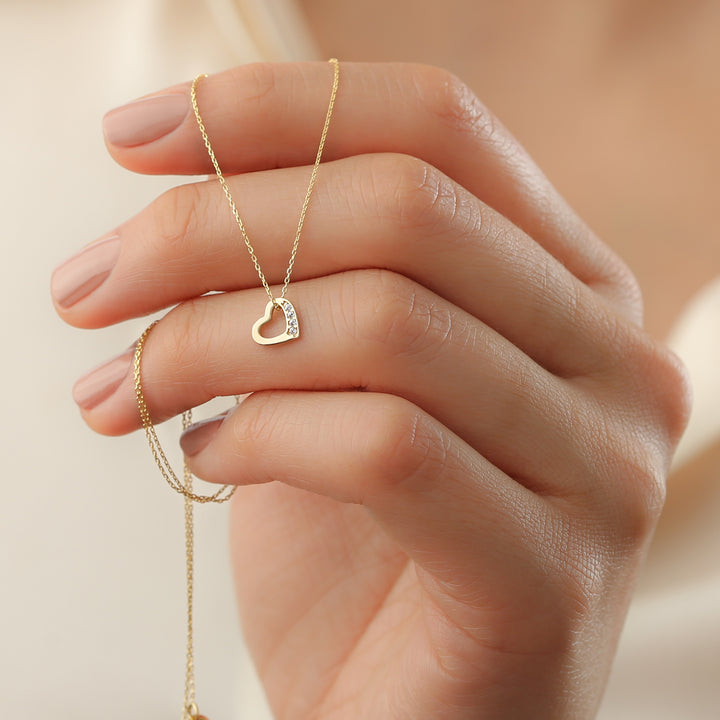 Italian Style Minimal Heart Necklace Gold