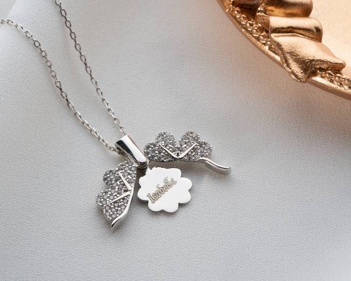Openable Clover Necklace with Personalized Message