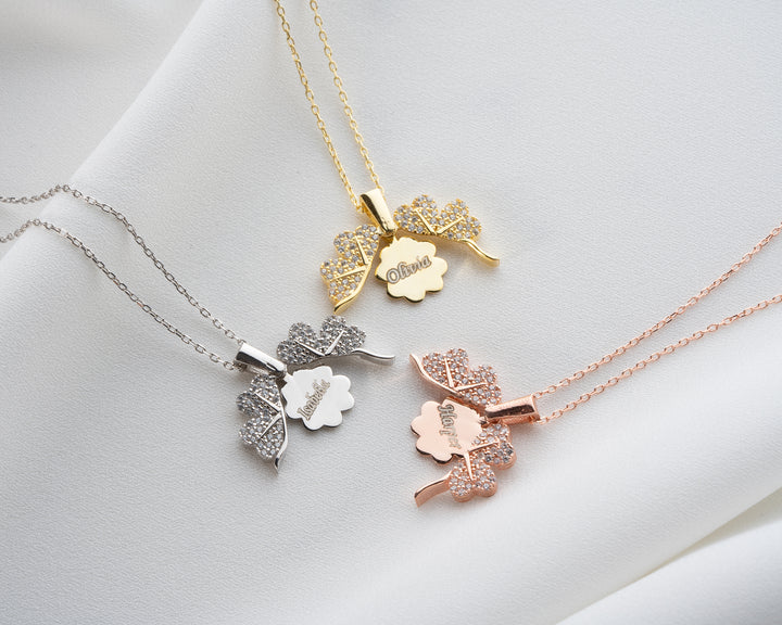 Openable Clover Necklace with Personalized Message