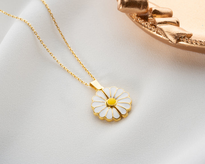 Personalized Daisy Necklace