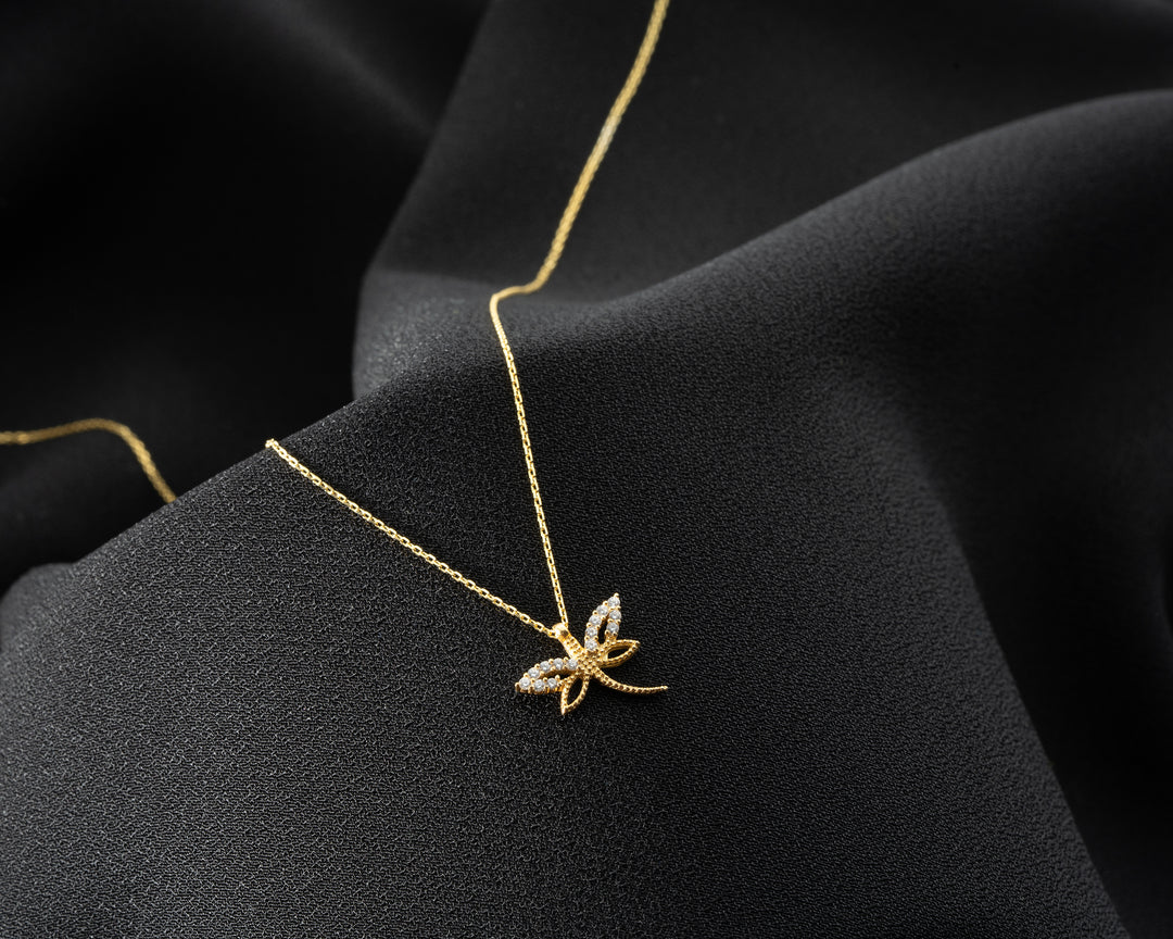 Minimalist Dragon Fly Necklace