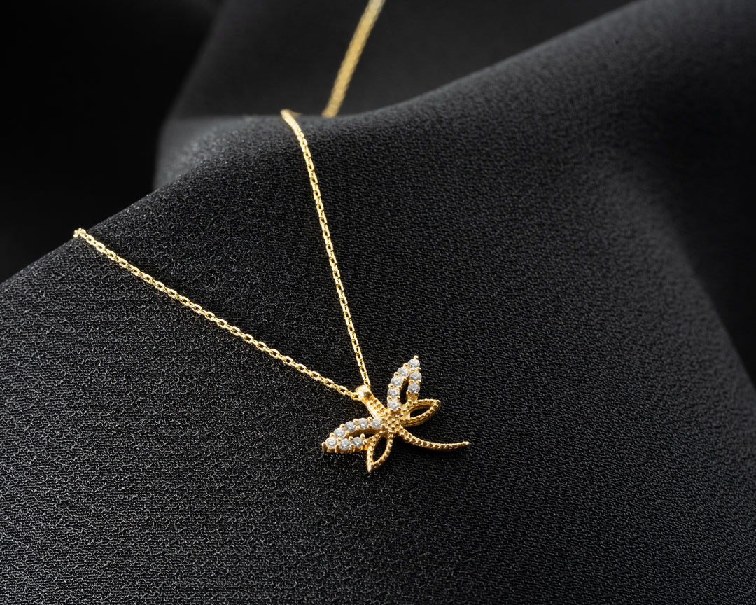 Minimalist Dragon Fly Necklace