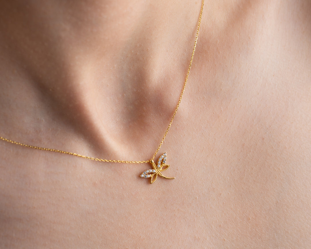 Minimalist Dragon Fly Necklace