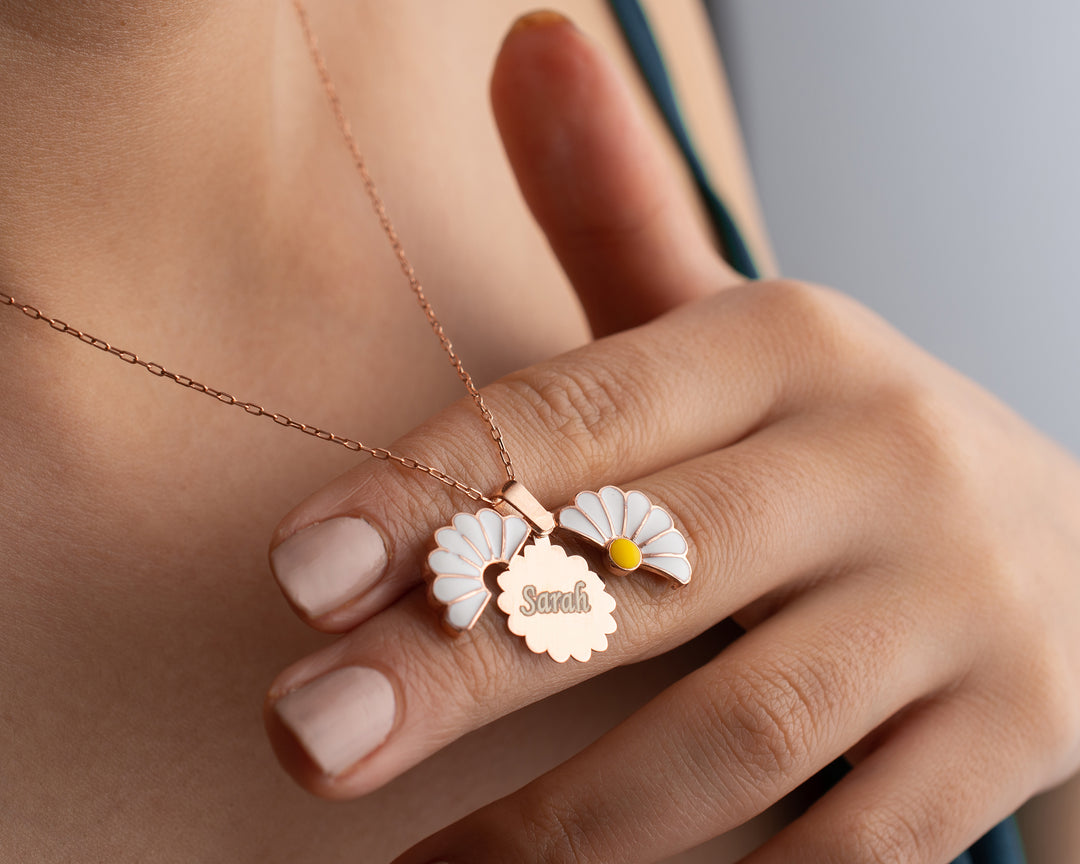 Personalized Daisy Necklace